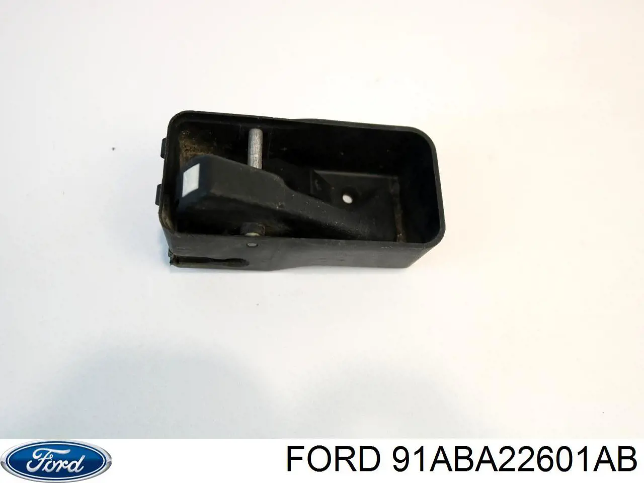 91ABA22601AB Ford manecilla de puerta de batientes, izquierda interior