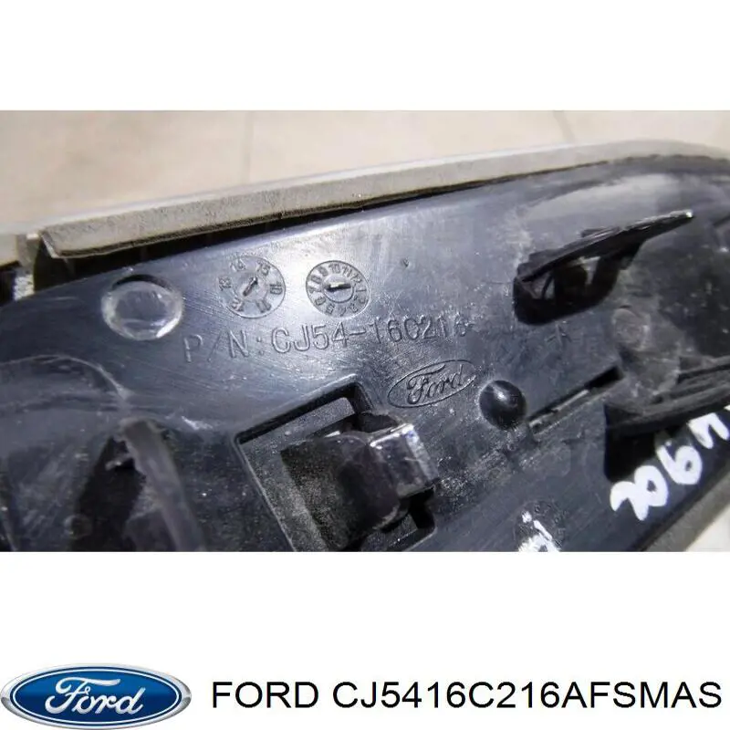 CJ5416C216AFSMAS Ford moldura de guardabarro delantero derecho