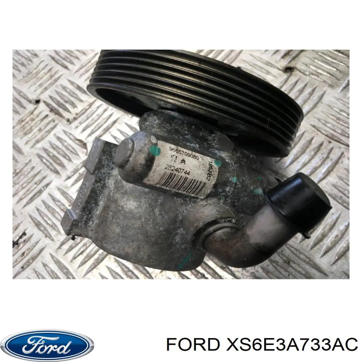 Bomba de dirección hidráulica Ford XS6E3A733AC