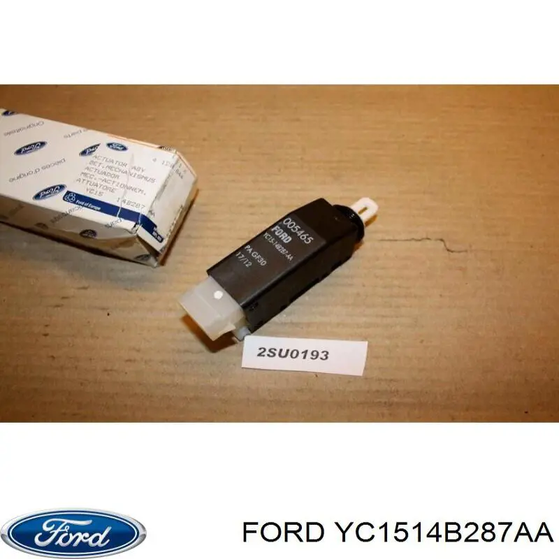 Comprar YC1514B287AA Ford Cerradura de puerta lateral corrediza derecha