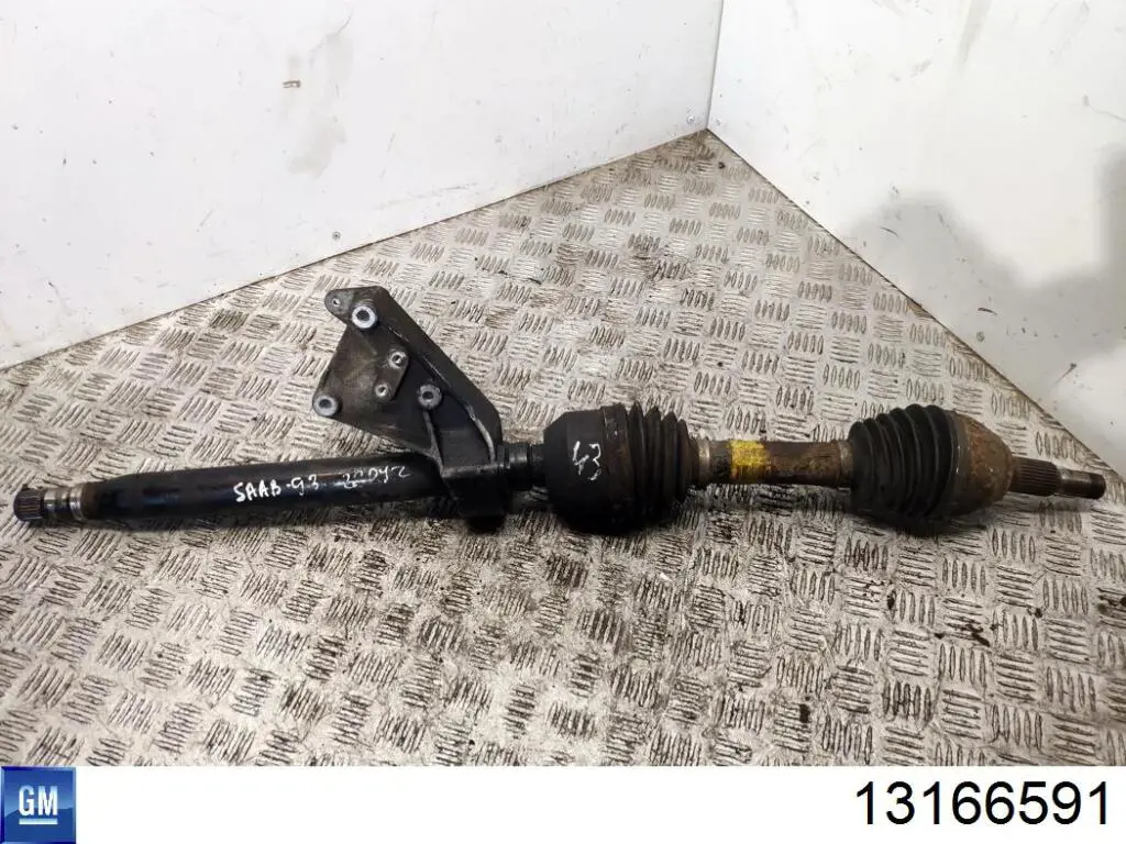 Comprar 13166591 General Motors Semieje delantero izquierdo