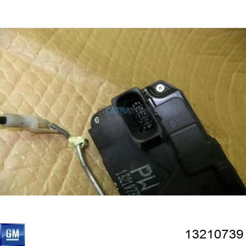 Cerradura de la puerta trasera derecha General Motors 13210739 precio, desde 31,87 EUR