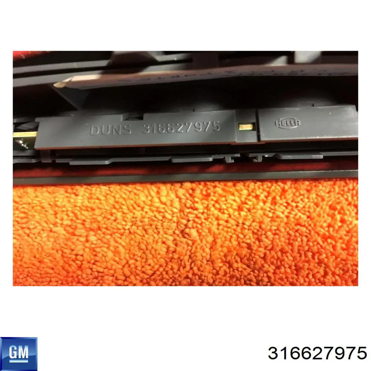 Tercera luz de freno 316627975 General Motors