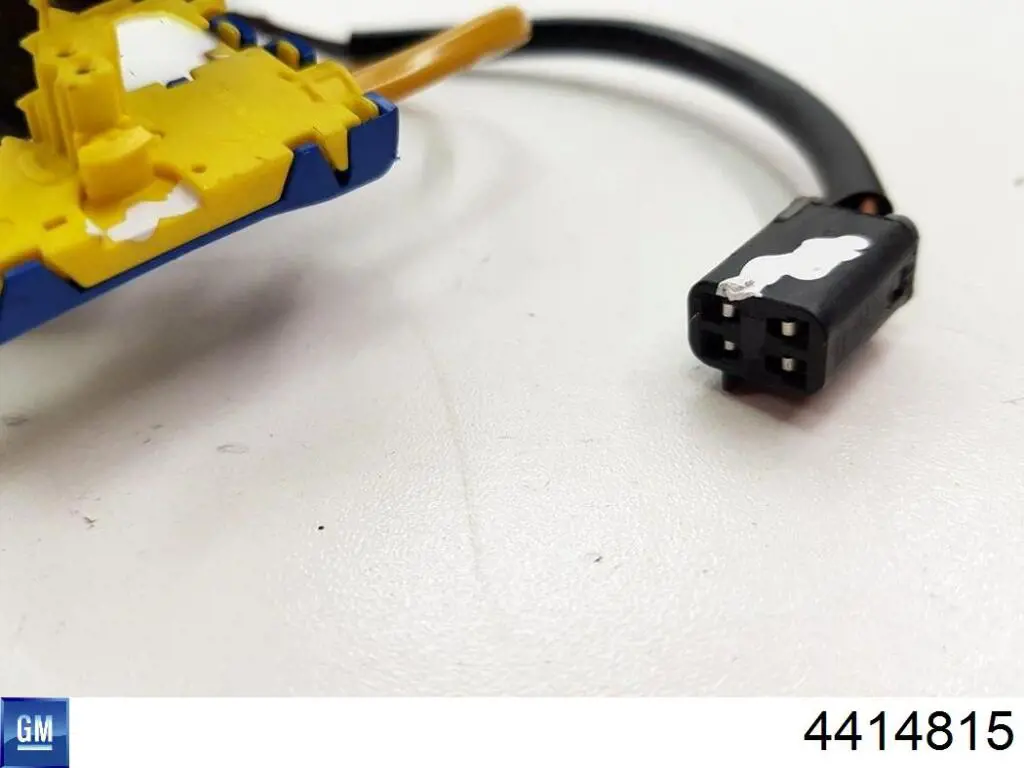 Cable de apertura de capó del motor General Motors 4414815 precio, desde 23,12 EUR