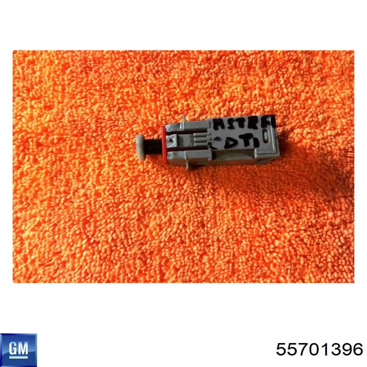 Interruptor de embrague General Motors 55701396