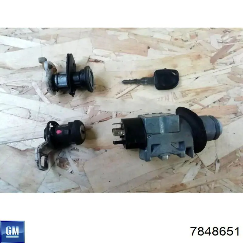 Comprar 7848651 General Motors Carcasa del cilindro de encendido
