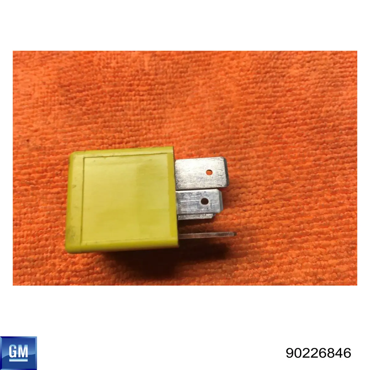 Relé de bomba eléctrica de combustible General Motors 90226846 precio, desde 12,10 EUR