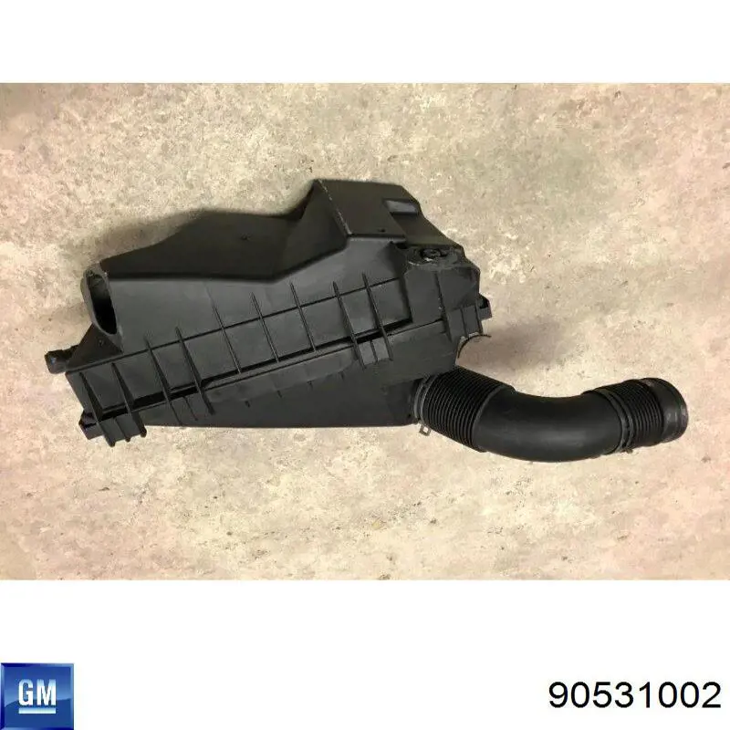 Caja del filtro de aire 5834006 General Motors