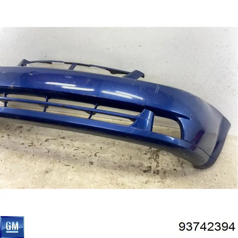 Parachoques delantero General Motors 93742394P precio, desde 181,50 EUR
