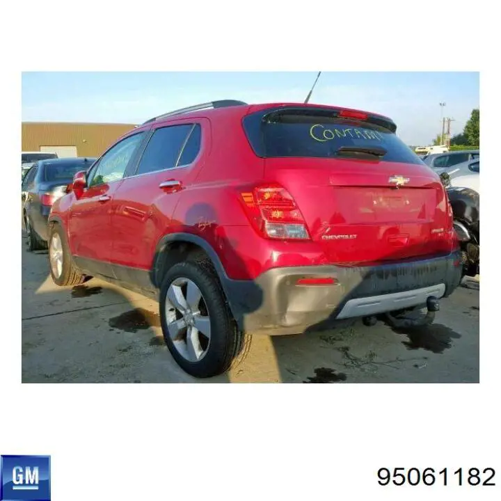 Sensor de aparcamiento trasero 95061182 General Motors