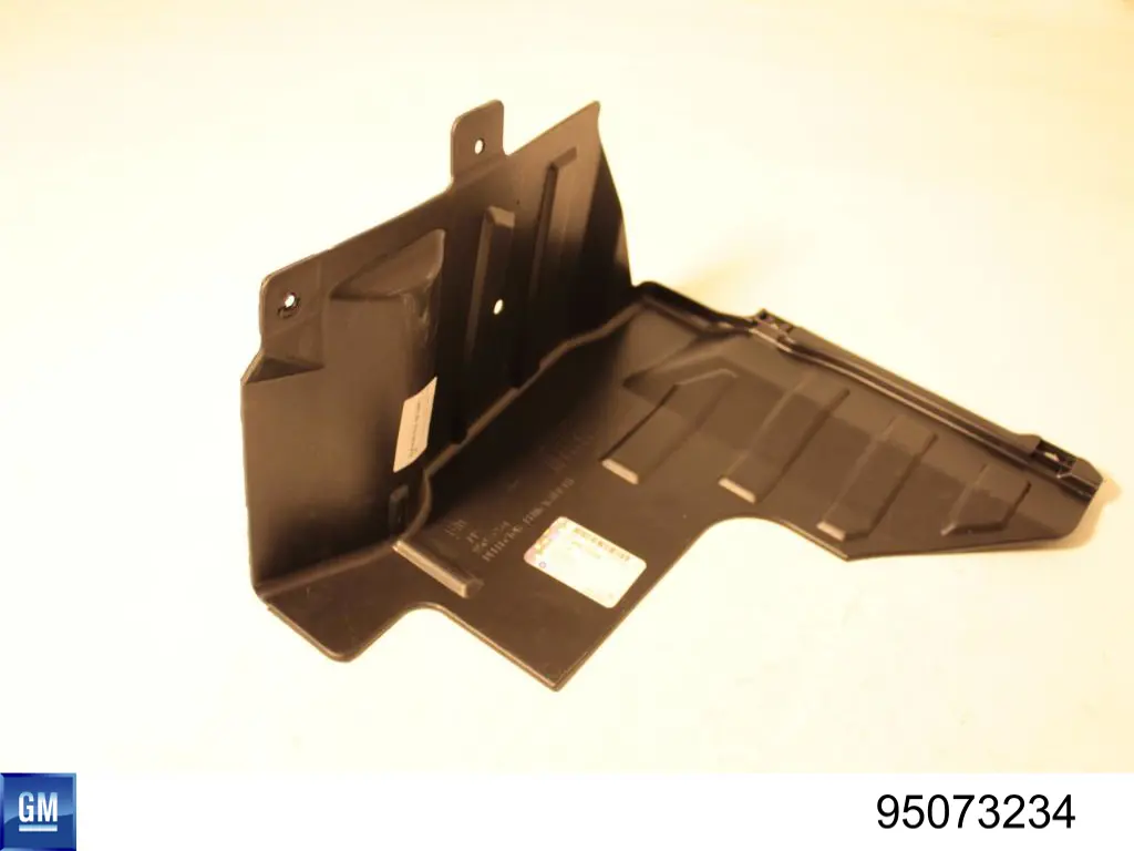 Protección izquierda del motor General Motors 95073234 precio, desde 9,15 EUR