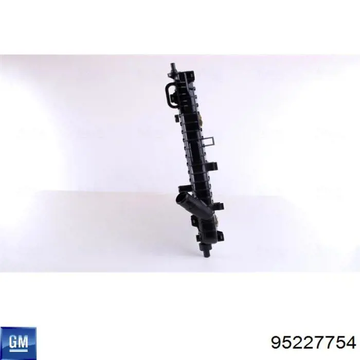 Radiador 95227754 General Motors