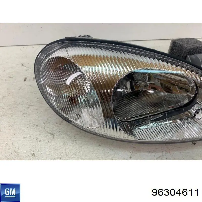 Comprar 96304611 General Motors Faro derecho
