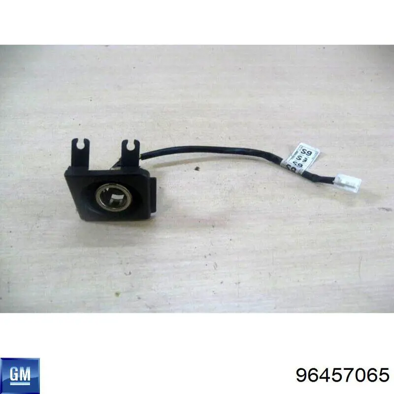 Mechero de coche General Motors 96457065 precio, desde 22,01 EUR
