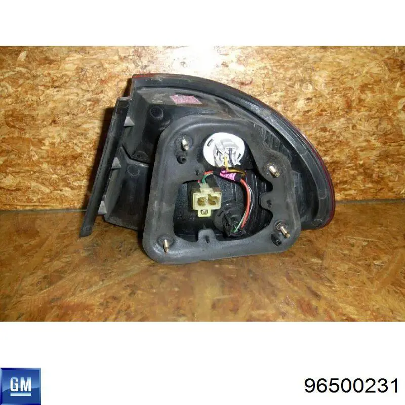 Comprar 96500231 General Motors Piloto trasero exterior izquierdo