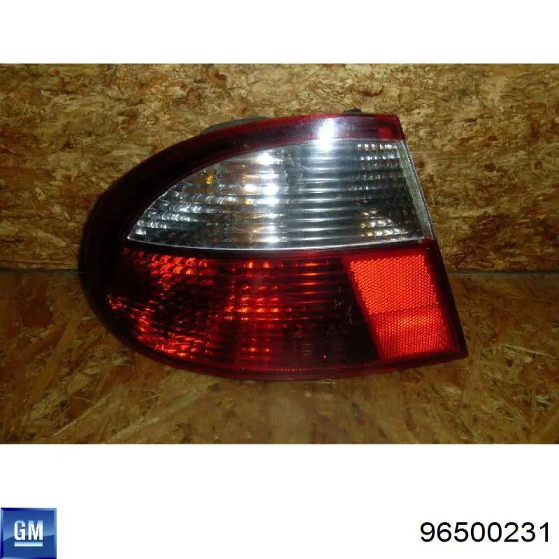 Piloto trasero exterior izquierdo General Motors 96500231 precio, desde 34,85 EUR