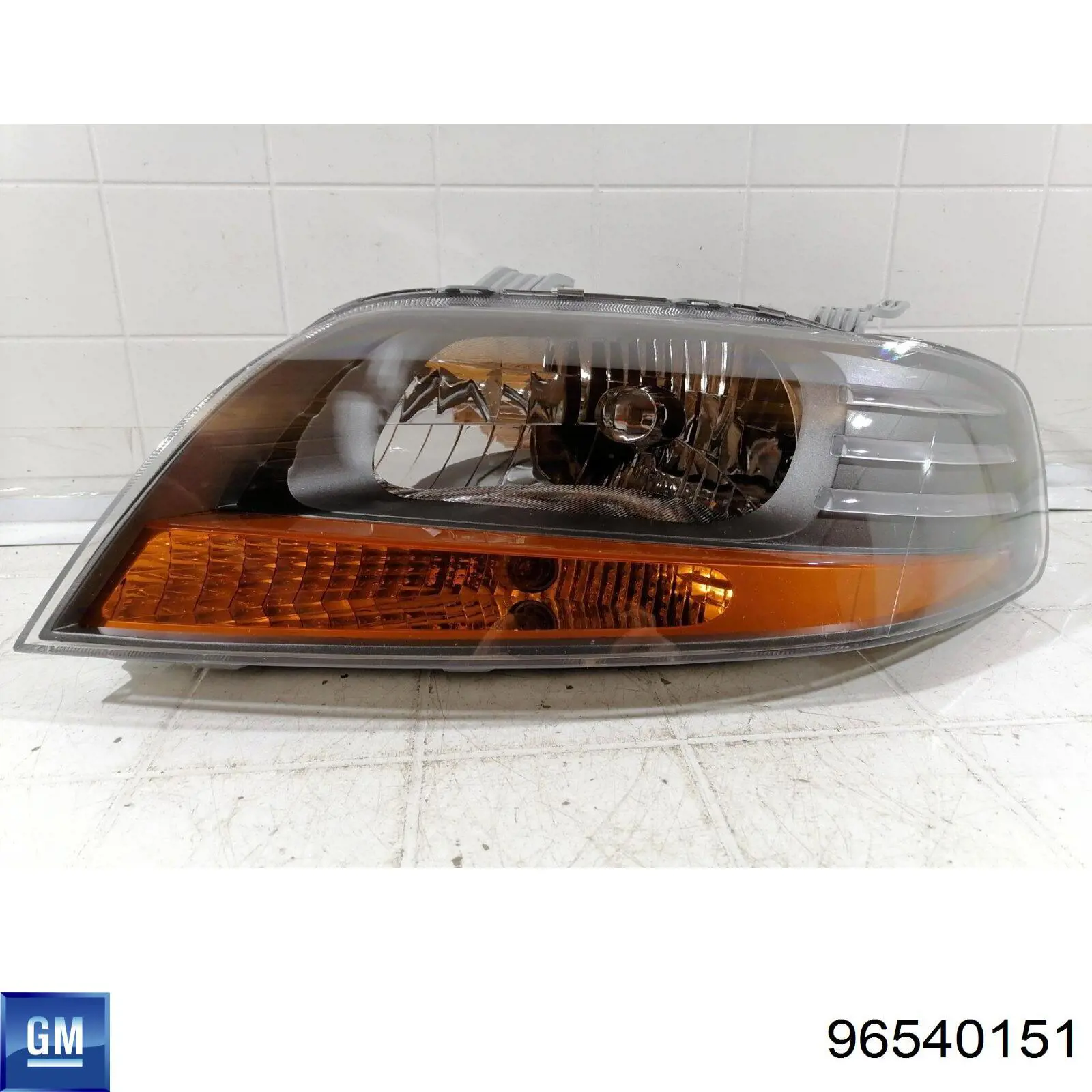 96540151 General Motors faro izquierdo