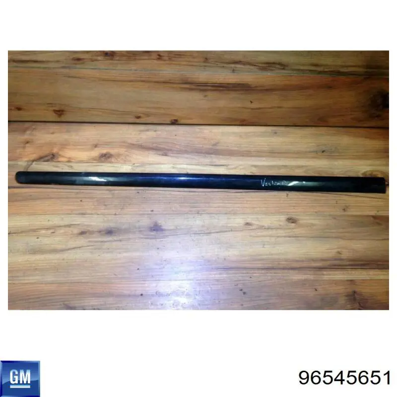 Moldura de puerta delantera izquierda General Motors 96545651 precio, desde 28,05 EUR