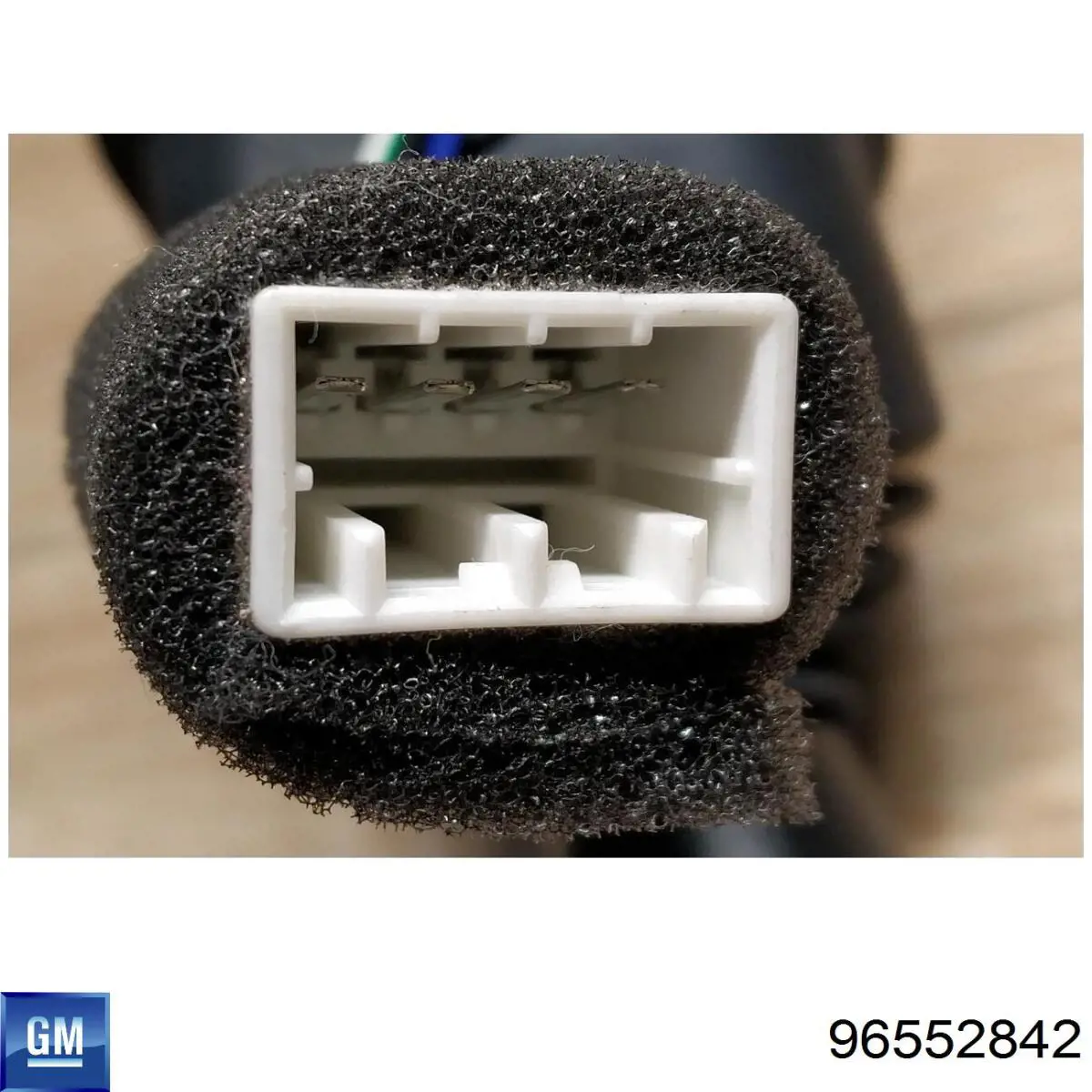 Conmutador derecho de la columna de dirección General Motors 96552842 precio, desde 26,78 EUR
