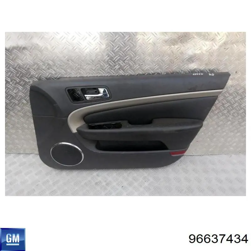 Guarnecido de puerta delantera derecha Chevrolet Epica (V250)