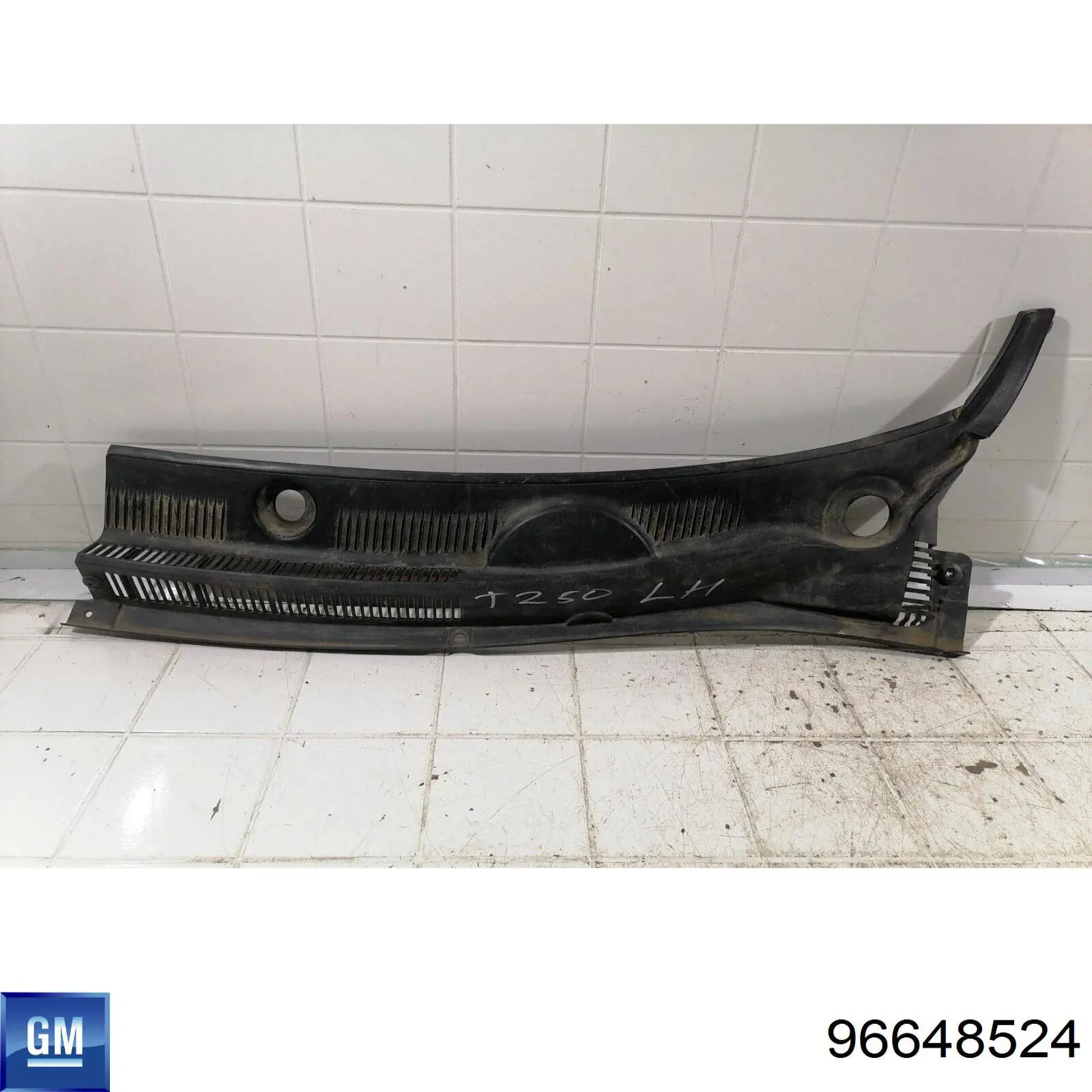 96648524 General Motors rejilla de limpiaparabrisas izquierda