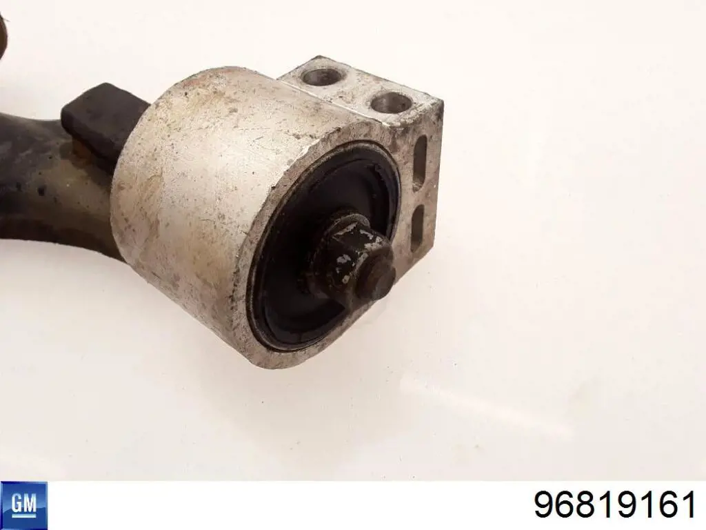 Brazo inferior izquierdo de la suspensión delantera 96819161 General Motors
