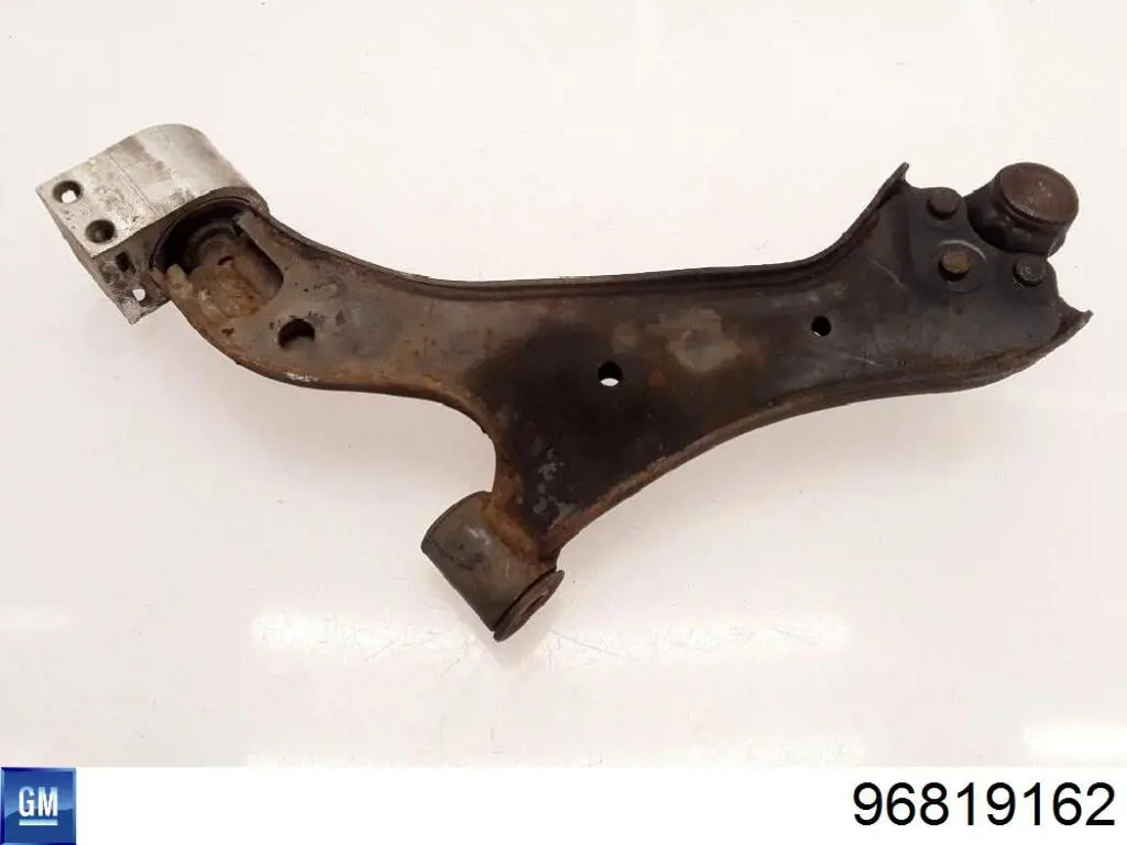 Brazo inferior derecho de la suspensión delantera General Motors 96819162 precio, desde 66,79 EUR