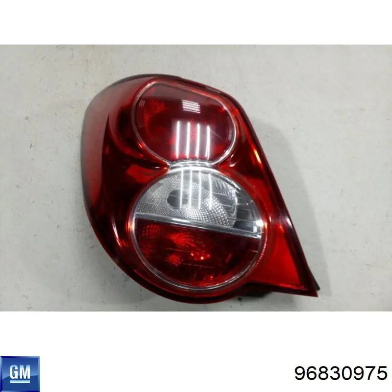 Piloto trasero izquierdo General Motors 96830975 precio, desde 76,96 EUR