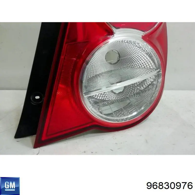 Comprar 96830976 General Motors Piloto trasero derecho