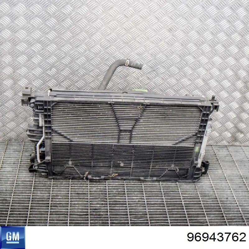 Aire acondicionado capacitor General Motors 96943762 precio, desde 76,96 EUR