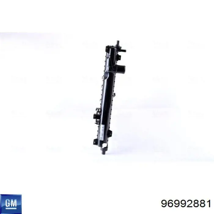 Radiador 95227753 General Motors