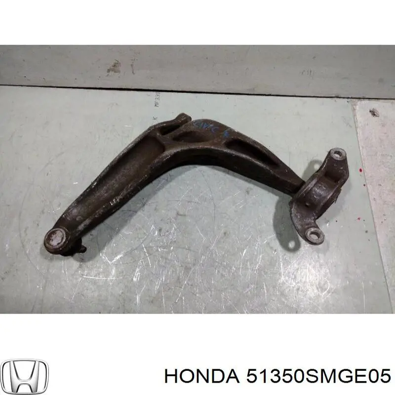 Brazo inferior derecho de la suspensión delantera Honda 51350SMGE05