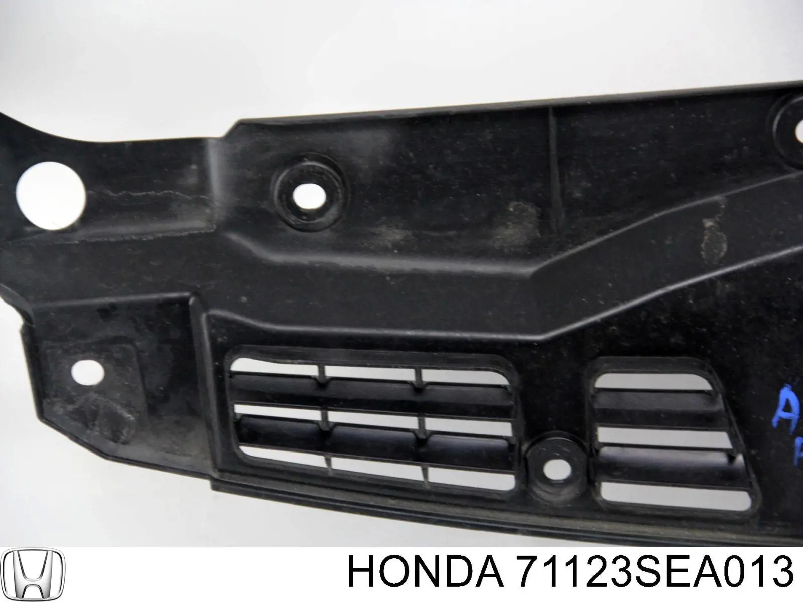 71123SEA013 Honda