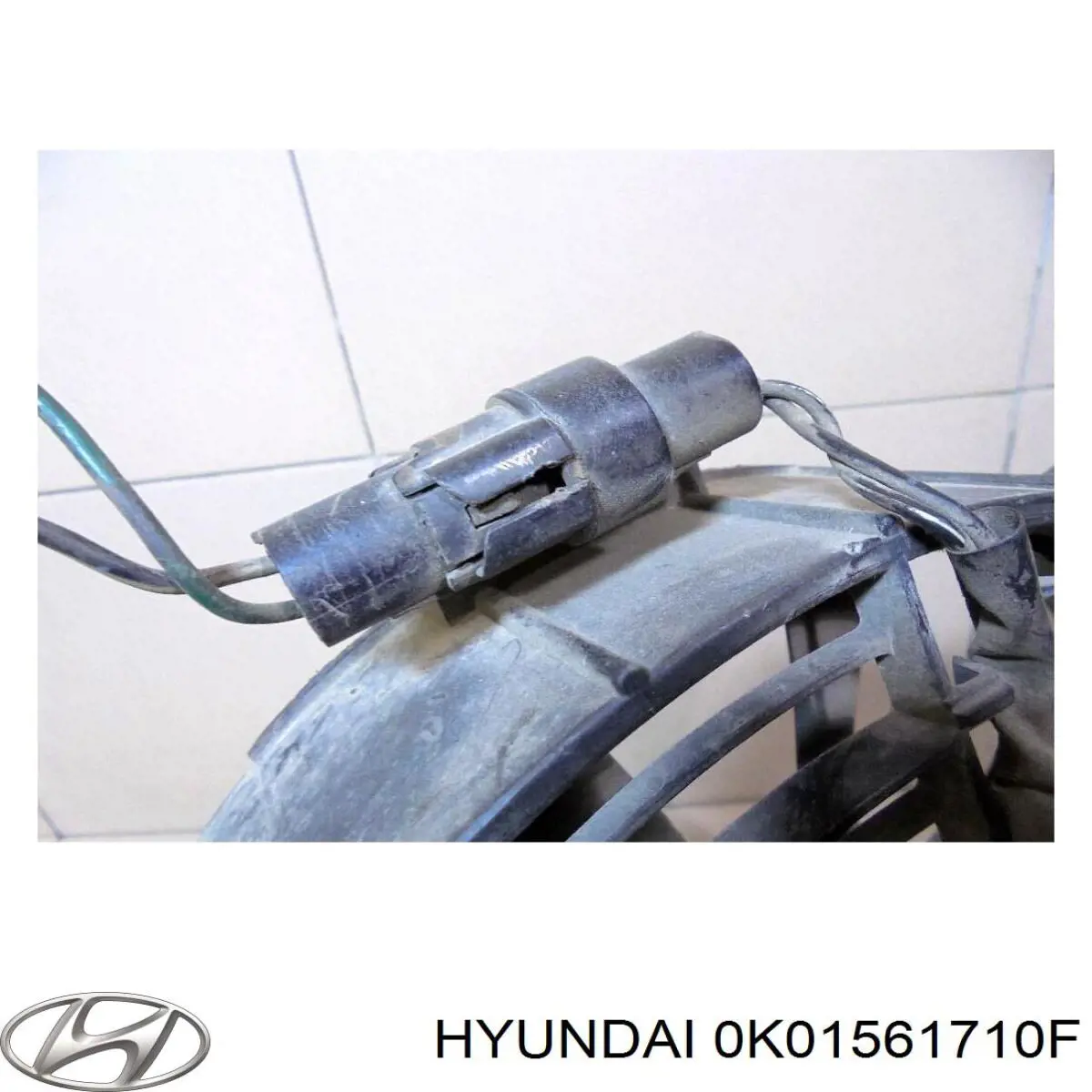 0K01561710F Hyundai/Kia difusor de radiador, aire acondicionado, completo con motor y rodete