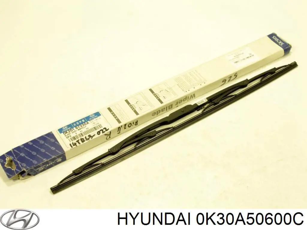 0K30A50600B Hyundai/Kia moldura de parabrisas