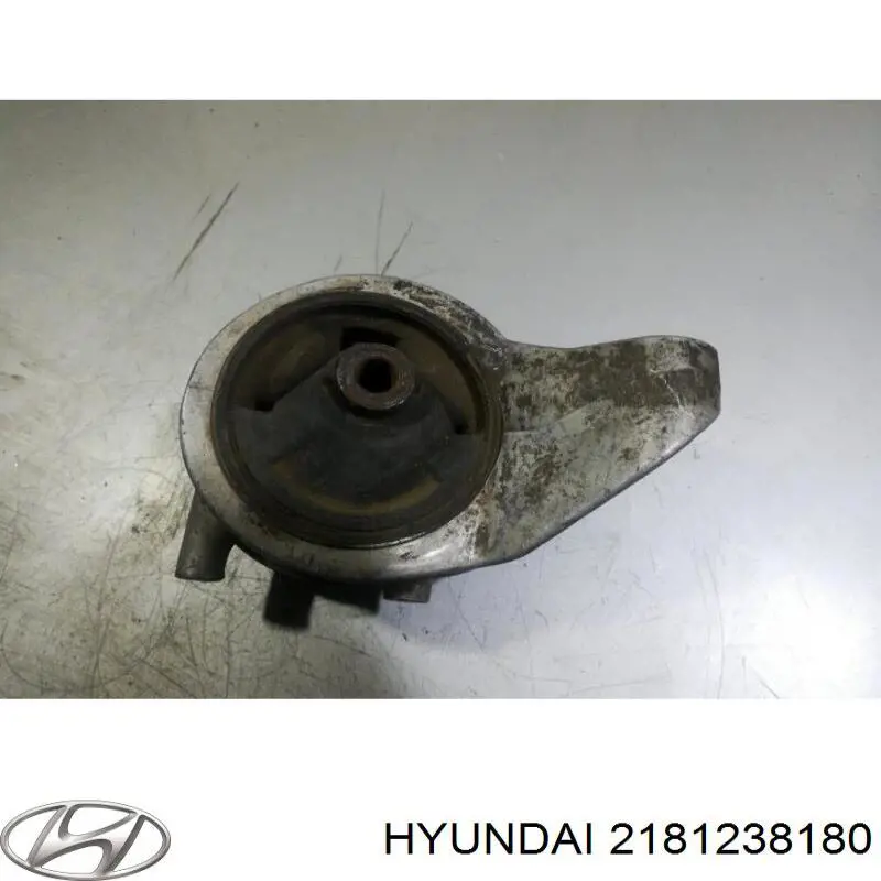 2181238180 Hyundai/Kia Soporte derecho de motor con silentblock