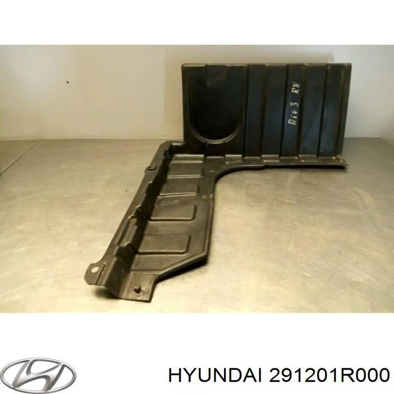 Protector de motor derecho para Hyundai SOLARIS (SBR11)