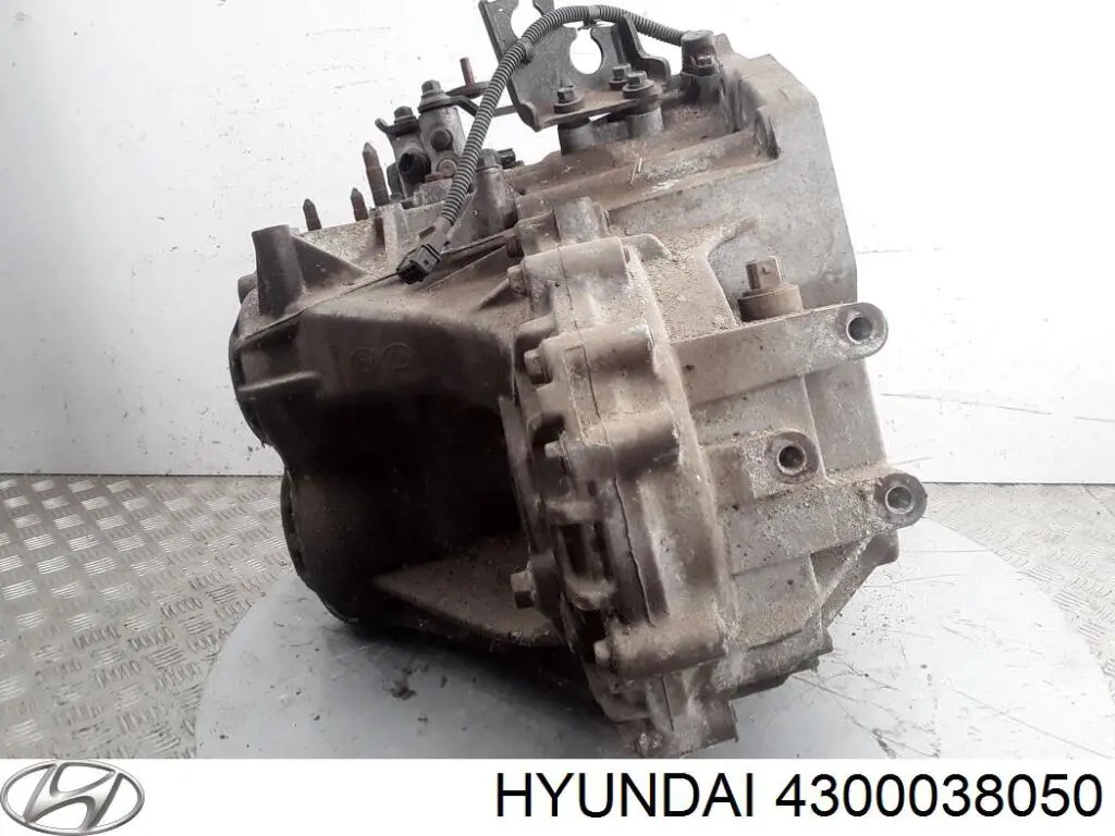 4300038050 Hyundai/Kia caja de cambios mecánica, completa