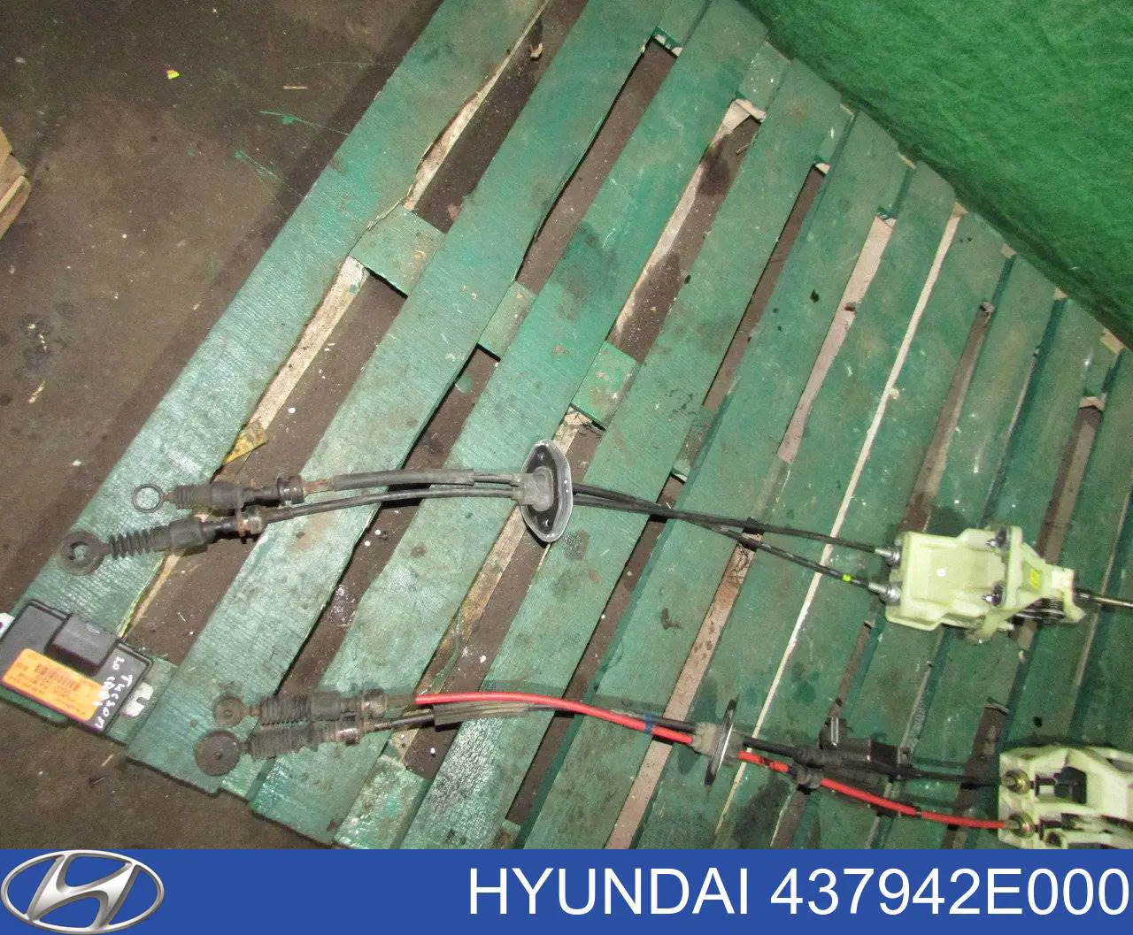 Cable de accionamiento de caja de cambios Hyundai/Kia 437942E000 precio, desde 34,76 EUR