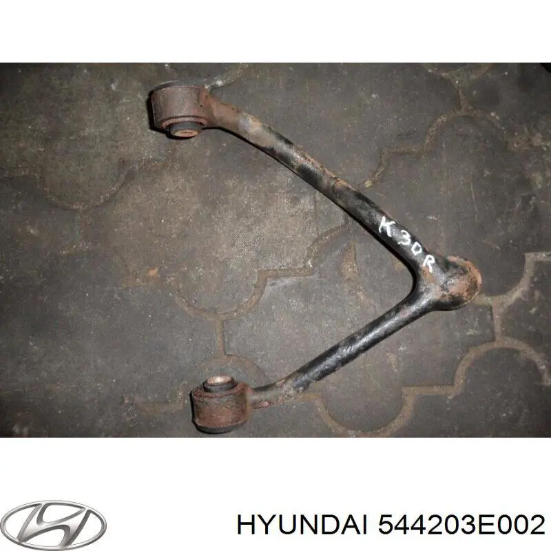 Comprar 544203E002 Hyundai/Kia Brazo superior derecho de la suspensión delantera