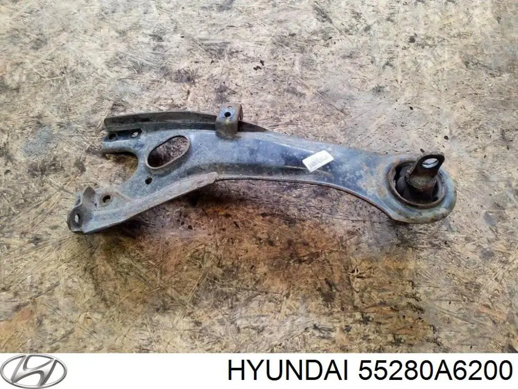 Trapecio de suspensión, trasera derecha  Hyundai/Kia 55280A6200