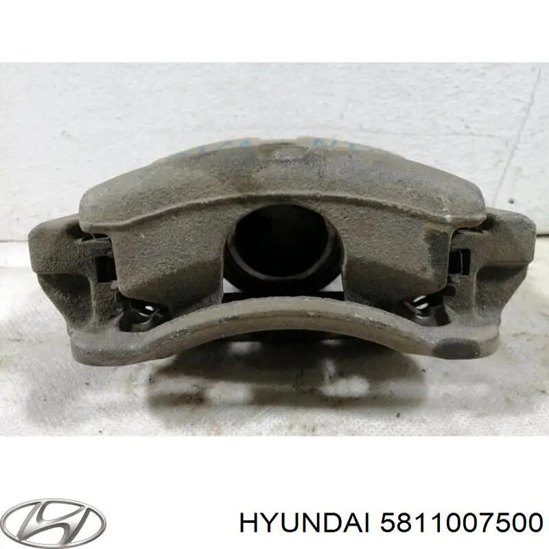 Pinza de freno delantera izquierda 5811007500 Hyundai/Kia