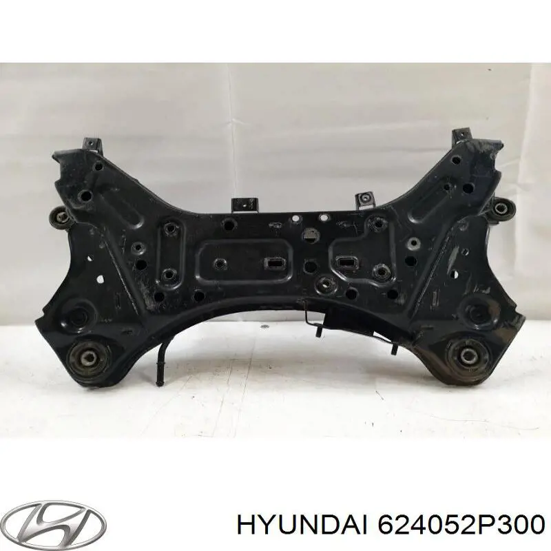 624052P300 Hyundai/Kia subchasis delantero soporte motor