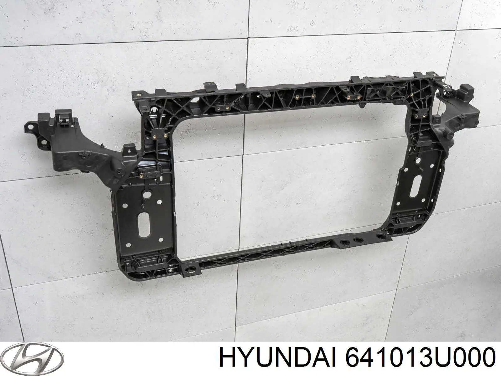 Panel de soporte del radiador y montaje de faros Hyundai/Kia 641013U000 precio, desde 150,83 EUR