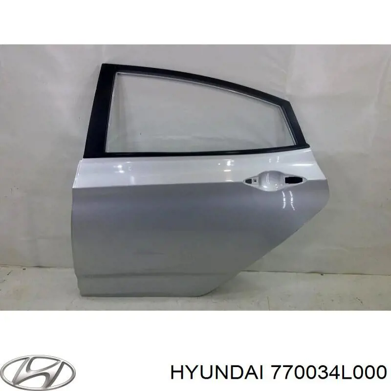 Puerta trasera izquierda para Hyundai SOLARIS (SBR11)