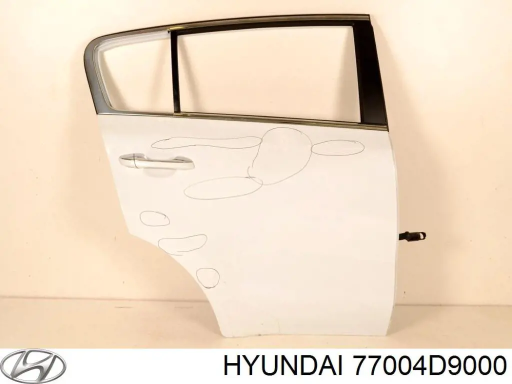 77004D9000 Hyundai/Kia Puerta trasera derecha