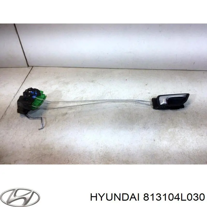 Cerradura de puerta delantera izquierda Hyundai SOLARIS (SBR11)