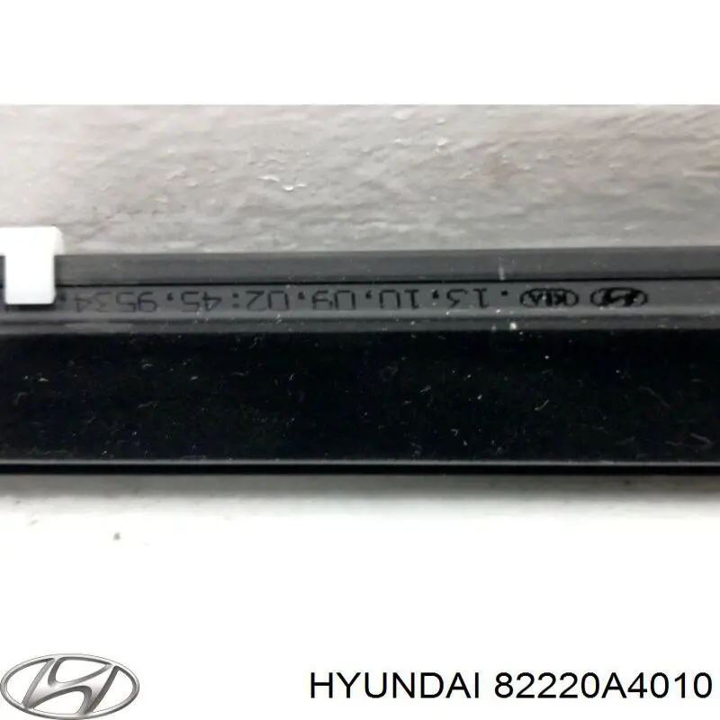 82220A4010 Hyundai/Kia 