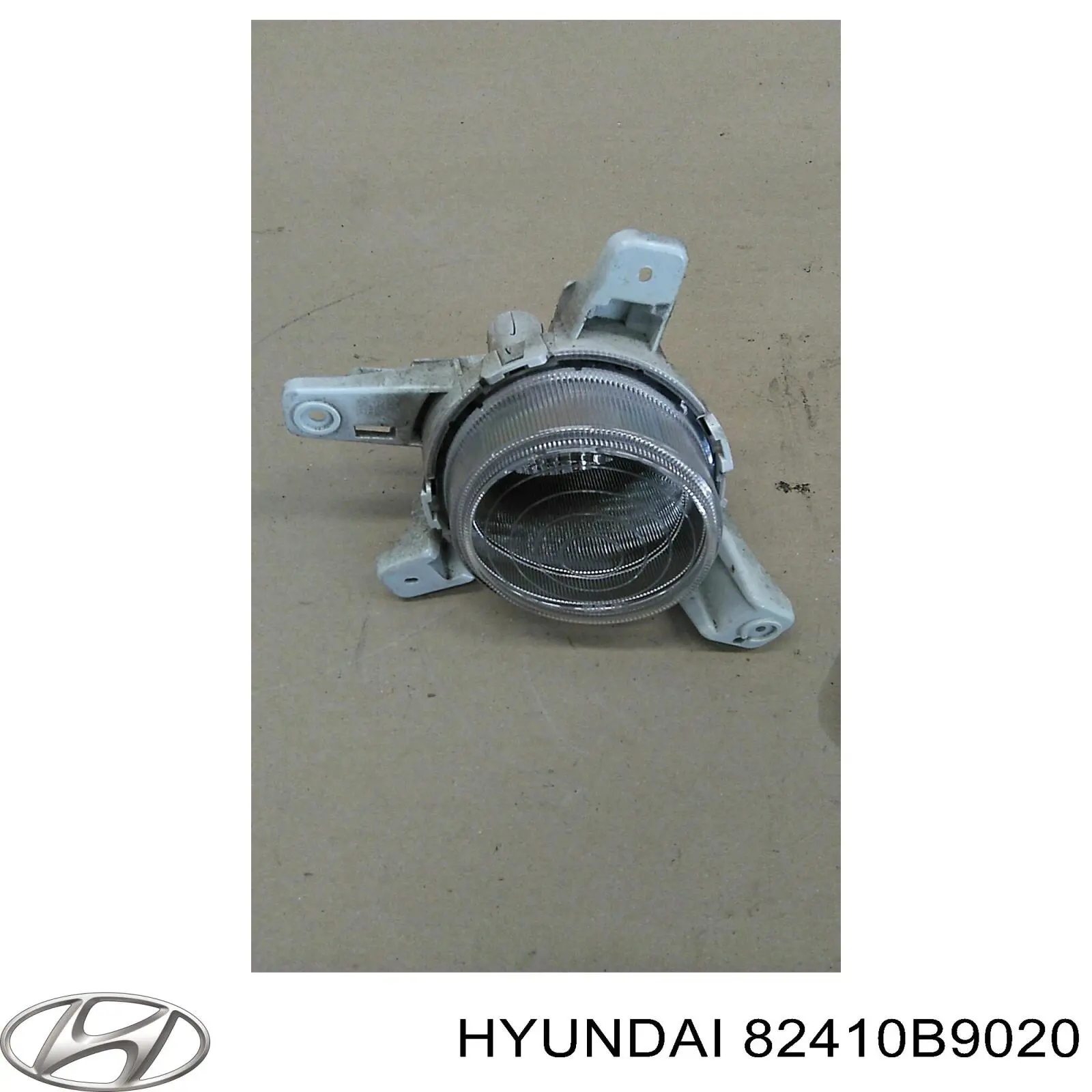 82410B9020 Hyundai/Kia luna de puerta delantera izquierda