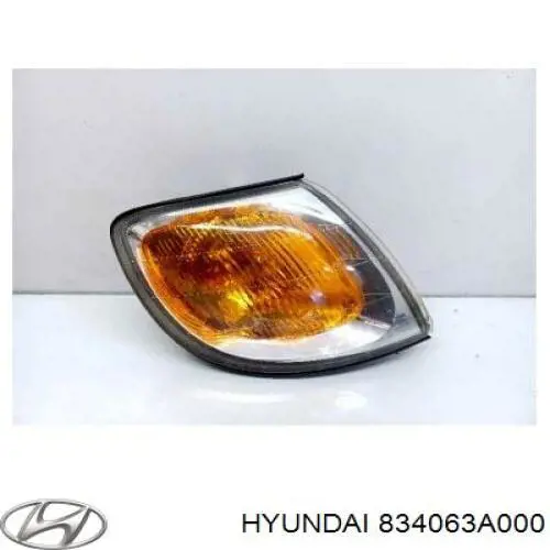 834063A000 Hyundai/Kia Mecanismo de elevalunas de la puerta trasera derecha